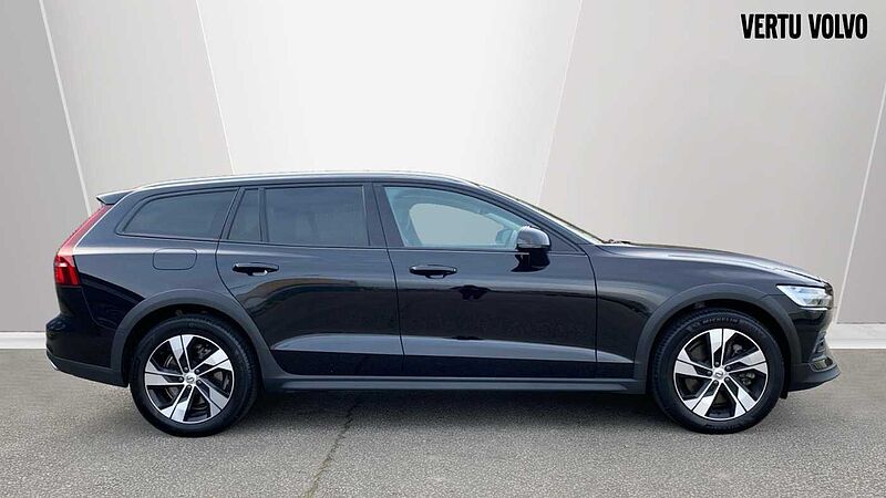 Volvo V60 2.0 D4 [190] Cross Country Plus 5dr AWD Auto Diesel Estate