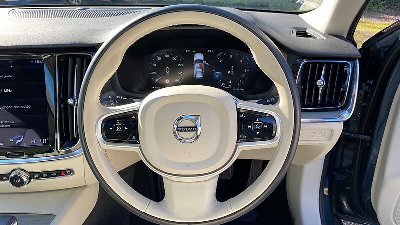 Volvo V60 Cross Country 2.0 B4D Cross Country 5dr AWD Auto Diesel Estate