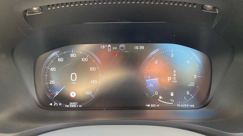 Volvo V60 Cross Country 2.0 B4D Cross Country 5dr AWD Auto Diesel Estate