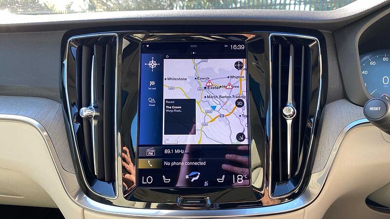 Volvo V60 Cross Country 2.0 B4D Cross Country 5dr AWD Auto Diesel Estate