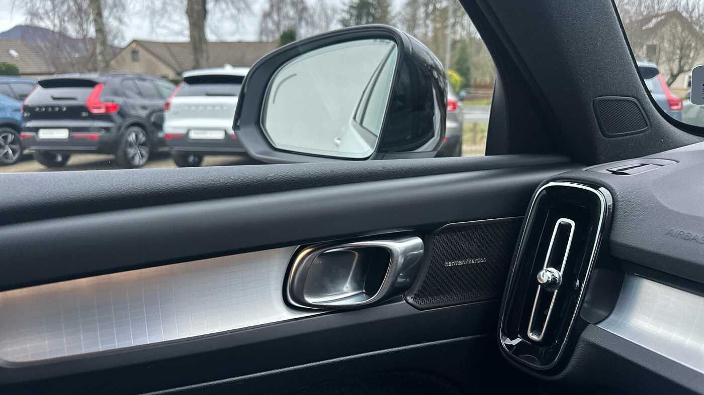 Volvo XC40 XC40 Black Edition Ultra, B4 Mild hybrid, Petrol