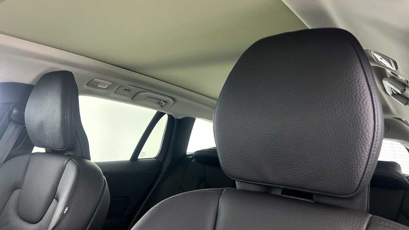 Volvo V60 Cross Country V60 Cross Country Ultimate, B5 AWD mild hybrid, Petrol