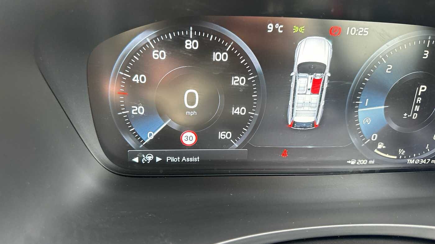 Volvo V90 Cross Country D4 AWD Cross Country Pro Automatic