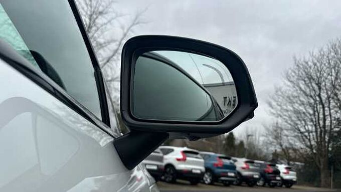 Volvo XC40 XC40 Black Edition Ultra, B4 Mild hybrid, Petrol