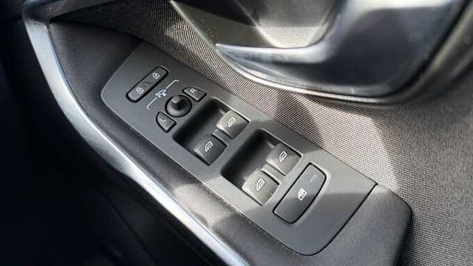 Volvo V40 Cross Country T3 Cross Country Automatic