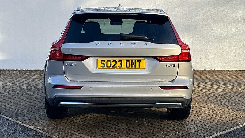 Volvo V60 Cross Country V60 Cross Country Ultimate, B5 AWD Mild hybrid, Petrol, Bright