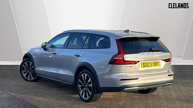 Volvo V60 Cross Country V60 Cross Country Ultimate, B5 AWD Mild hybrid, Petrol, Bright