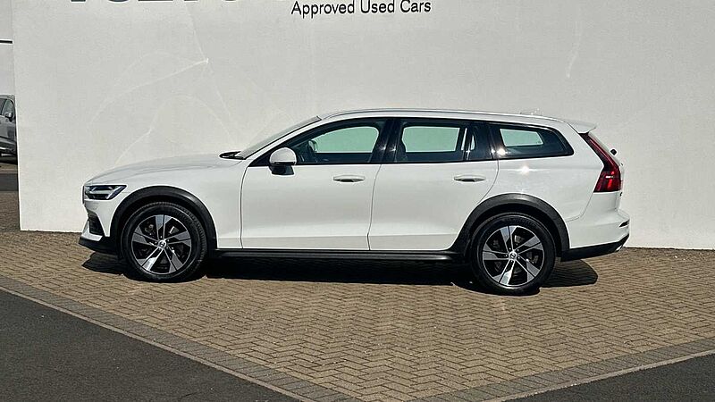 Volvo V60 V60 Cross Country Pro, B5 AWD mild hybrid
