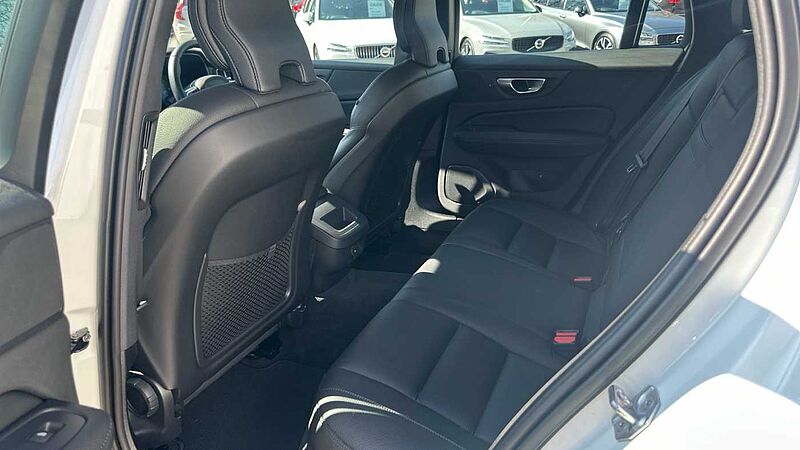 Volvo V60 V60 Cross Country Pro, B5 AWD mild hybrid