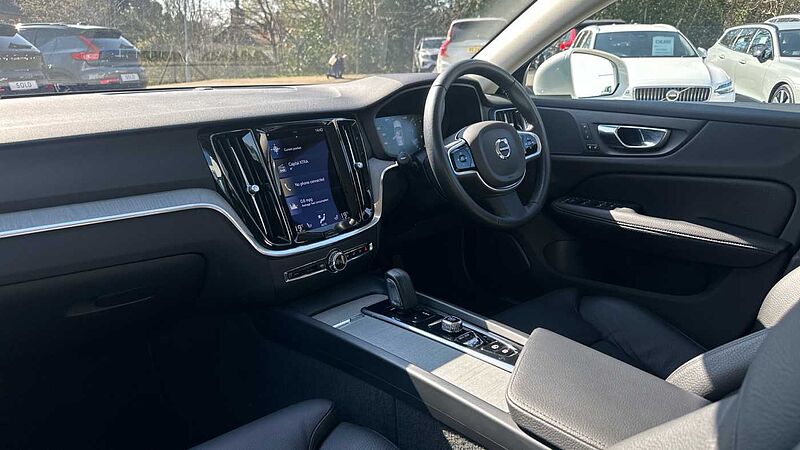 Volvo V60 V60 Cross Country Pro, B5 AWD mild hybrid