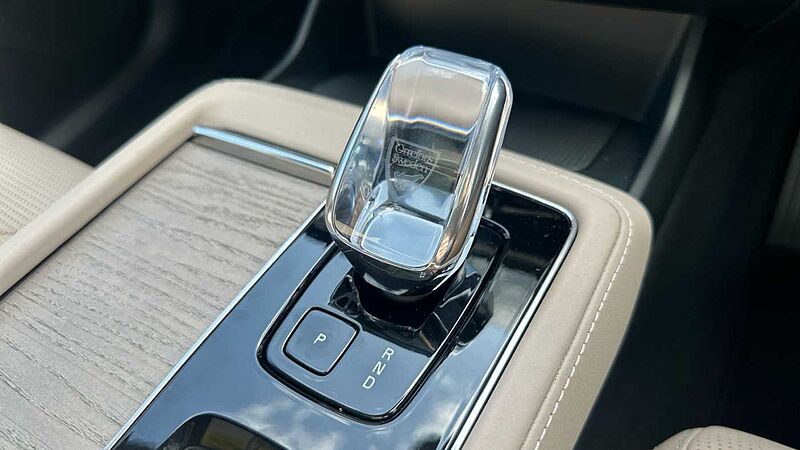 Volvo XC90 XC90 Ultra, T8 AWD Plug-in hybrid, Electric/Petrol, Bright, 7 Seats