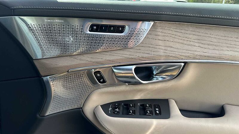 Volvo XC90 XC90 Ultra, T8 AWD Plug-in hybrid, Electric/Petrol, Bright, 7 Seats