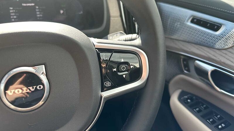 Volvo XC90 XC90 Ultra, T8 AWD Plug-in hybrid, Electric/Petrol, Bright, 7 Seats
