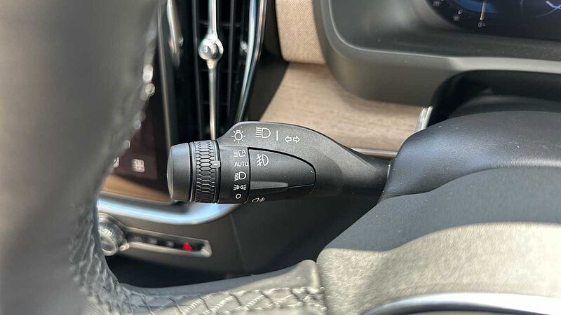 Volvo XC90 XC90 Ultra, T8 AWD Plug-in hybrid, Electric/Petrol, Bright, 7 Seats