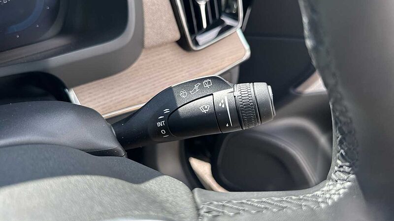 Volvo XC90 XC90 Ultra, T8 AWD Plug-in hybrid, Electric/Petrol, Bright, 7 Seats