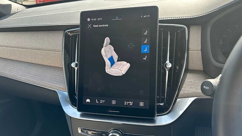 Volvo XC90 XC90 Ultra, T8 AWD Plug-in hybrid, Electric/Petrol, Bright, 7 Seats