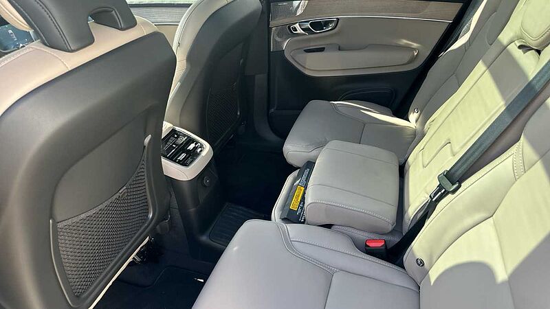 Volvo XC90 XC90 Ultra, T8 AWD Plug-in hybrid, Electric/Petrol, Bright, 7 Seats