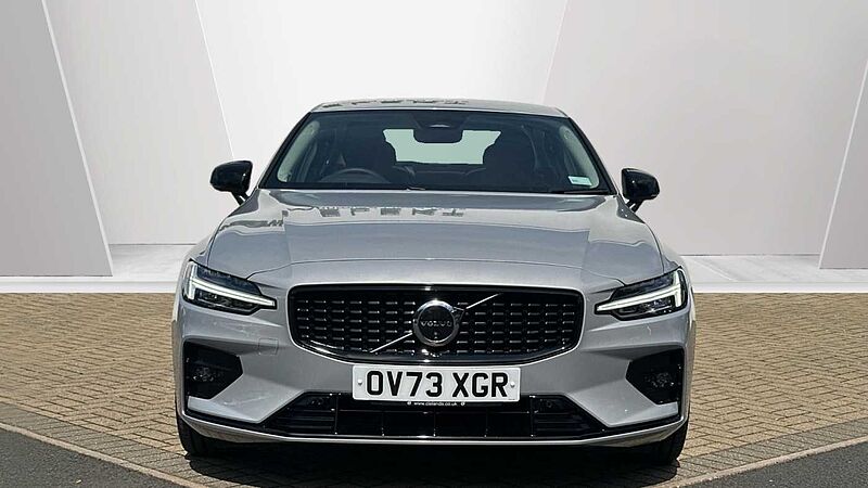Volvo S60 S60 Plus, B5 AWD Mild hybrid, Petrol, Dark