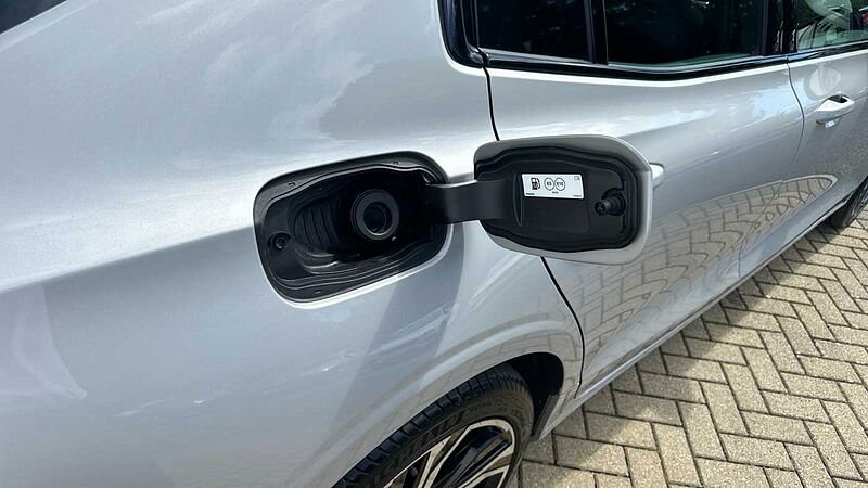 Volvo S60 S60 Plus, B5 AWD Mild hybrid, Petrol, Dark