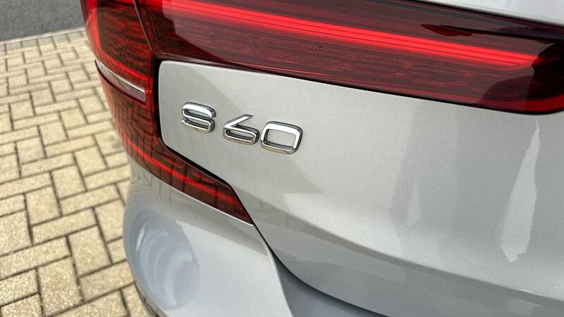 Volvo S60 S60 Plus, B5 AWD Mild hybrid, Petrol, Dark