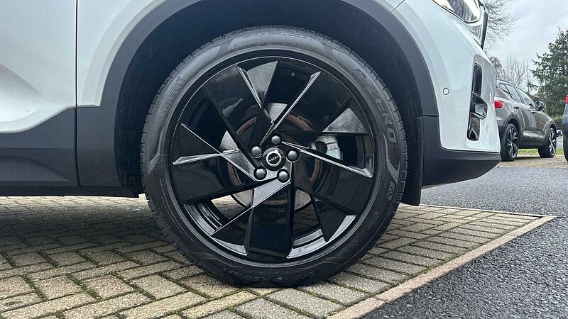 Volvo XC40 XC40 Black Edition Ultra, B4 Mild hybrid, Petrol