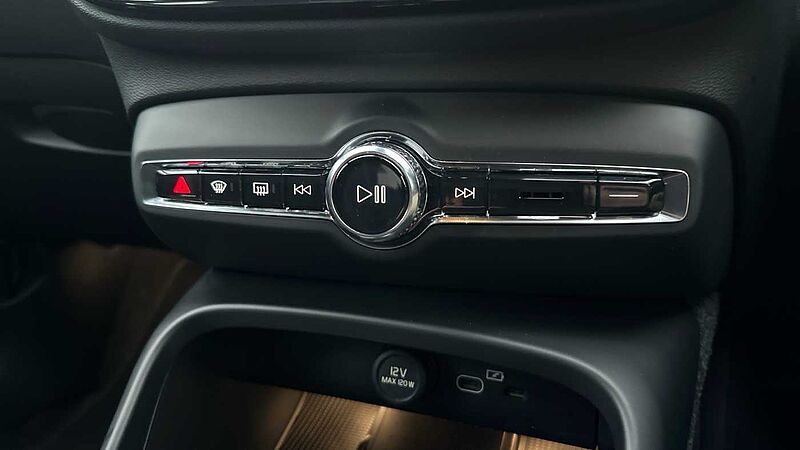 Volvo XC40 XC40 Black Edition Ultra, B4 Mild hybrid, Petrol