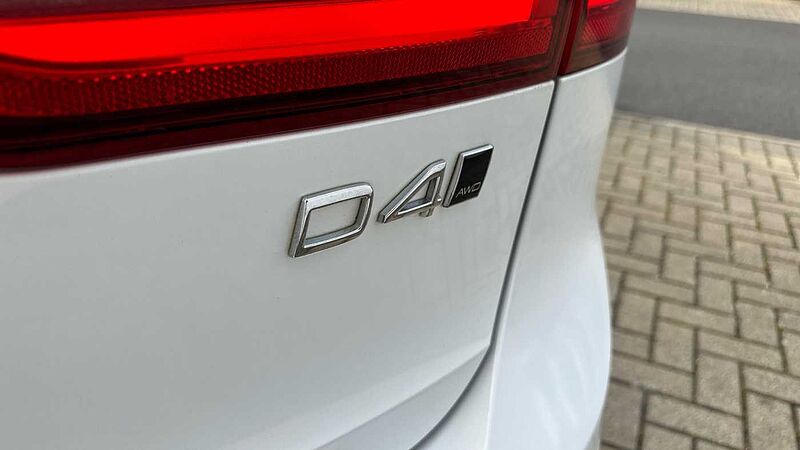 Volvo V90 Cross Country D4 AWD Cross Country Pro Automatic