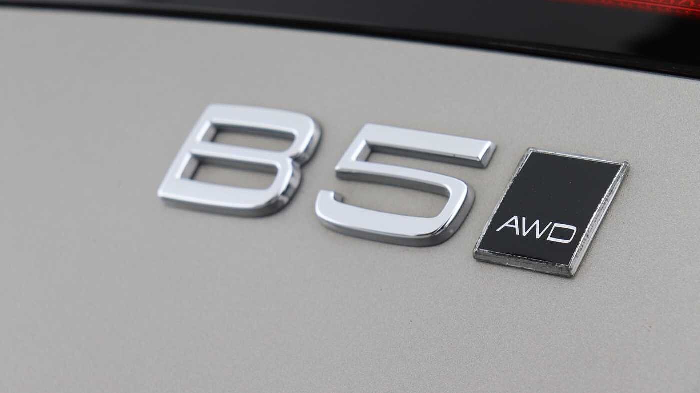 Volvo V90 Cross Country B5 (P) AWD (Rear Camera, Heated Seats, Pilot Assist, BLIS)