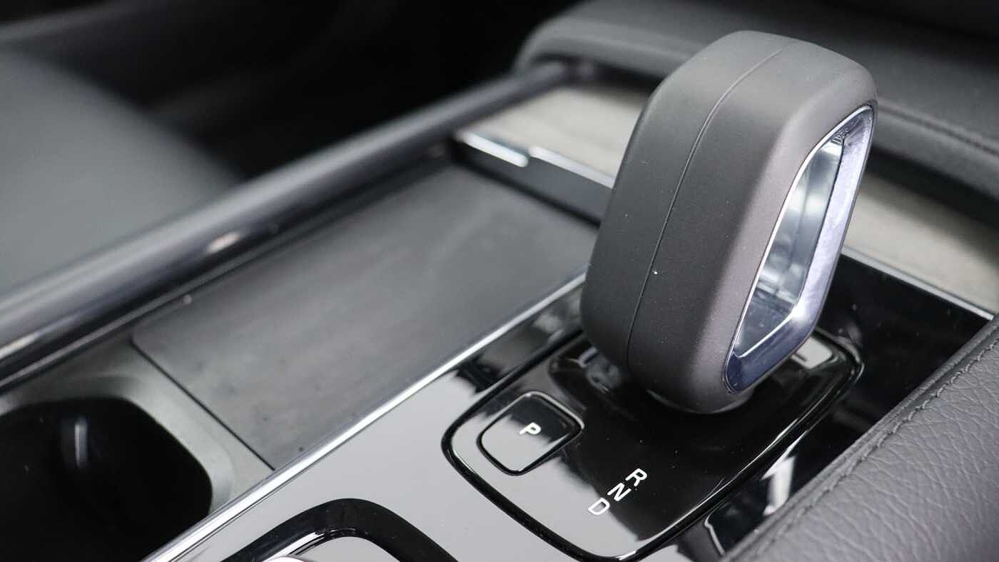 Volvo V90 Cross Country B5 (P) AWD (Rear Camera, Heated Seats, Pilot Assist, BLIS)