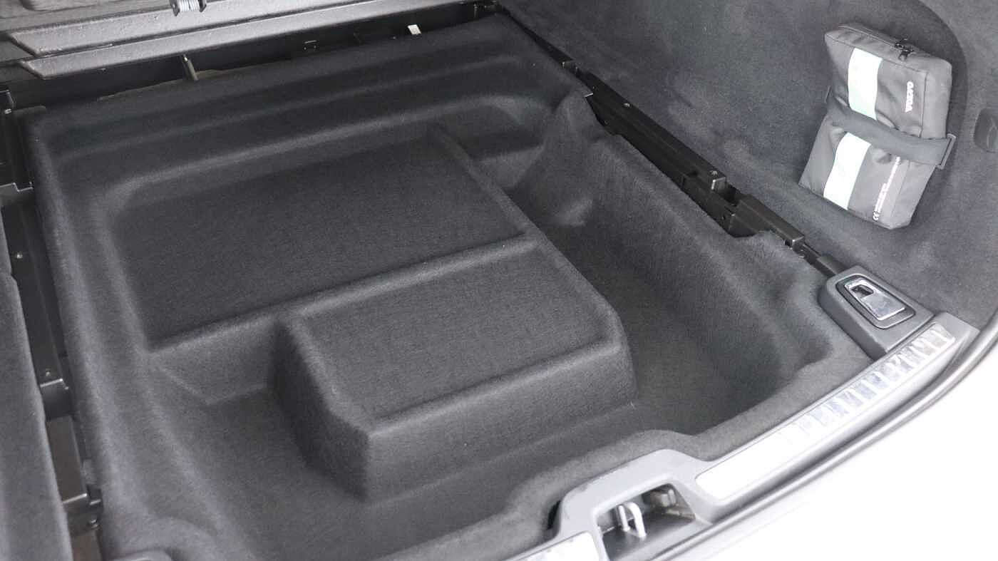 Volvo V90 Cross Country B5 (P) AWD Ultimate (Sunroof, Bowers & Wilkins Audio, 360 Camera)