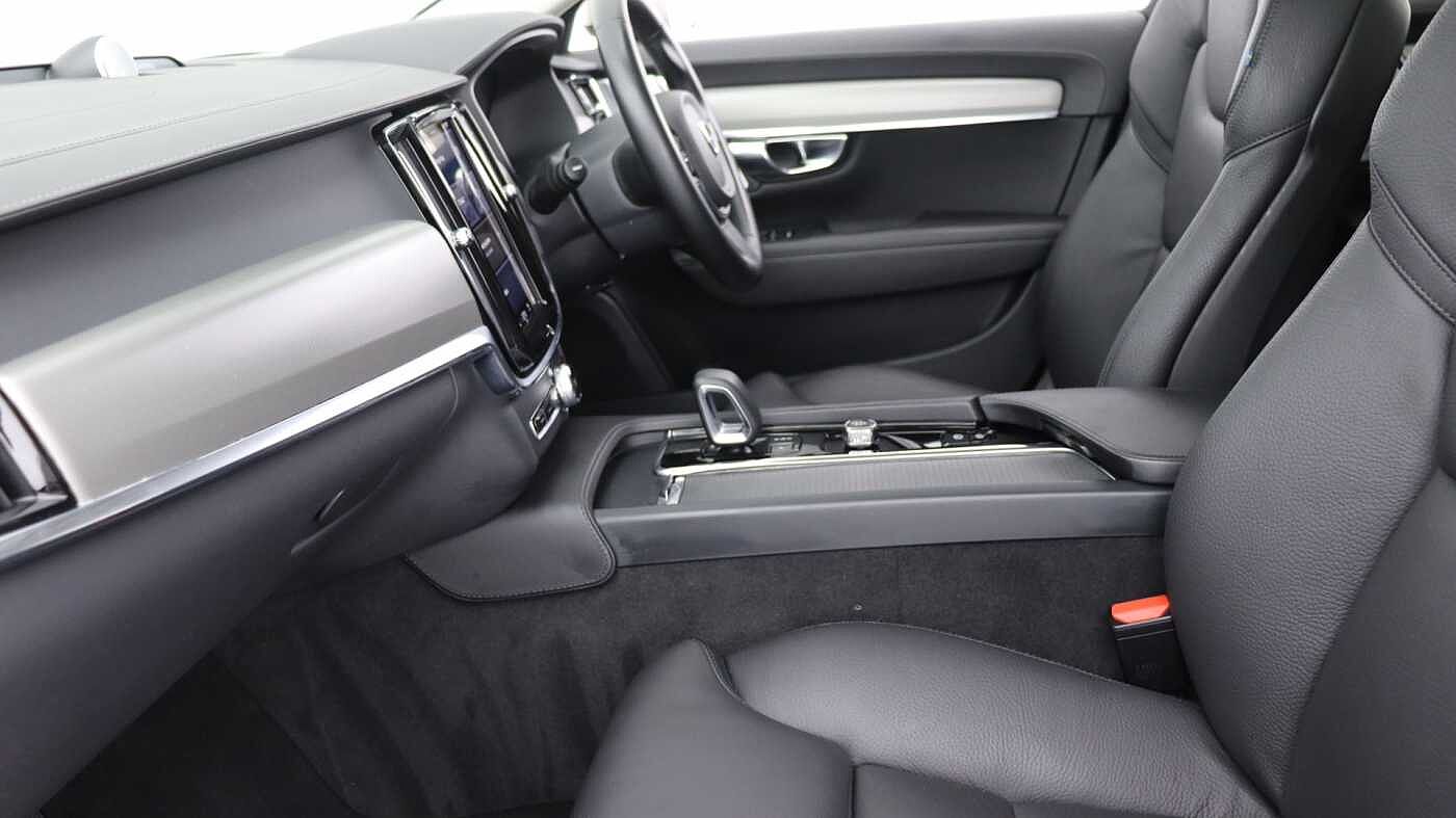 Volvo V90 Cross Country B5 (P) AWD Ultimate (Sunroof, Bowers & Wilkins Audio, 360 Camera)