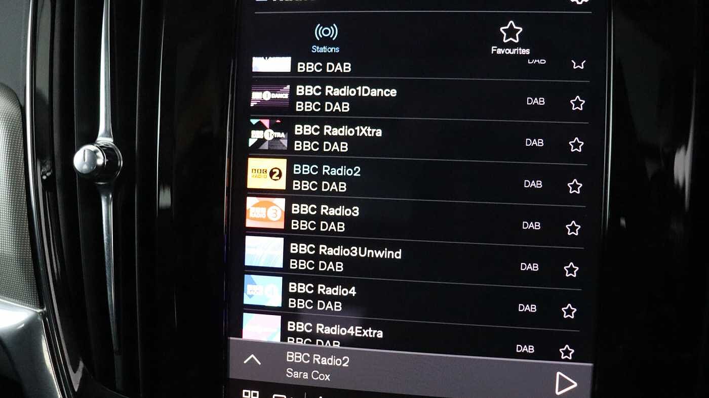 Volvo V90 Cross Country B5 (P) AWD Ultimate (Sunroof, Bowers & Wilkins Audio, 360 Camera)