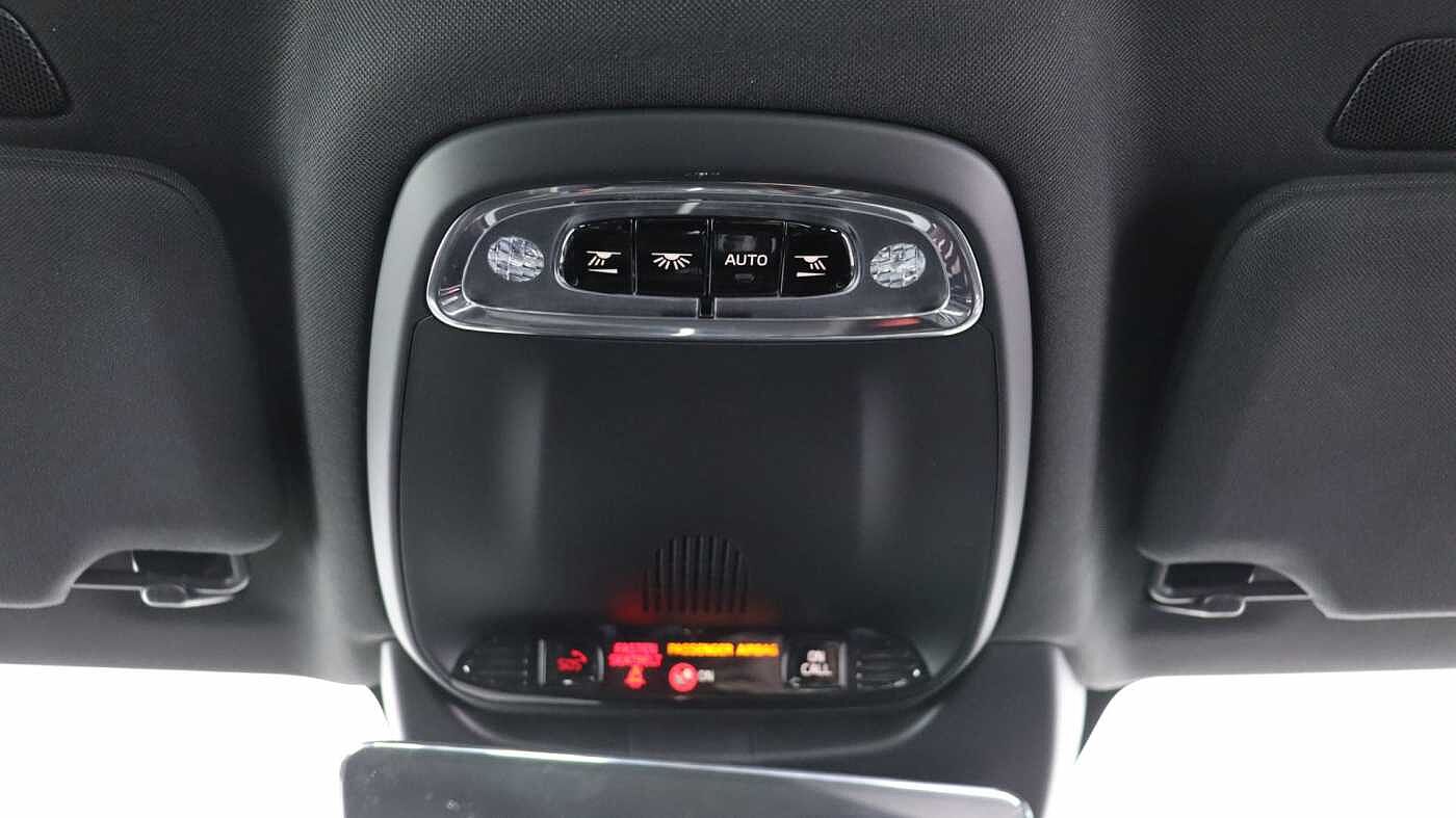 Volvo S90 D4 R-Design Auto (Winter Pack, Rear Camera, Heated Seats, Pilot Assist)