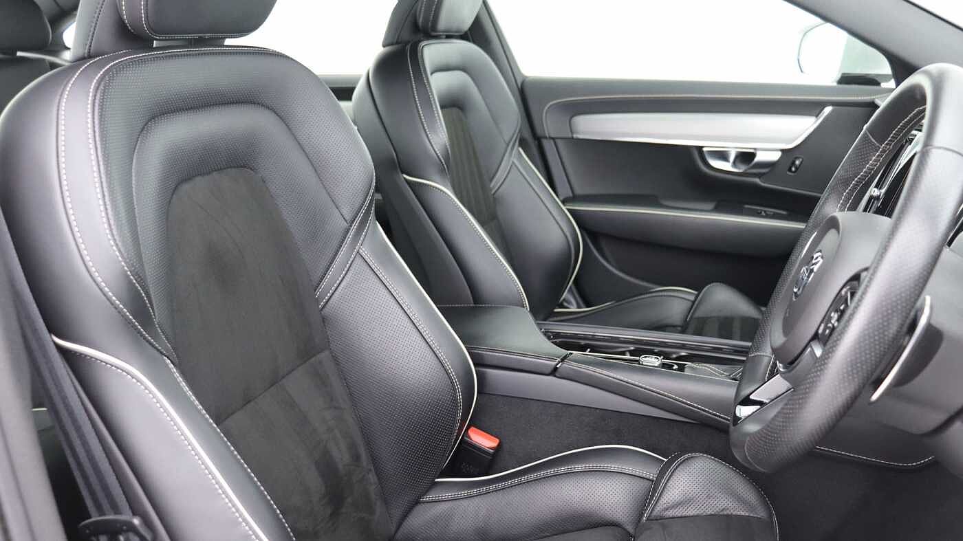Volvo S90 D4 R-Design Auto (Winter Pack, Rear Camera, Heated Seats, Pilot Assist)