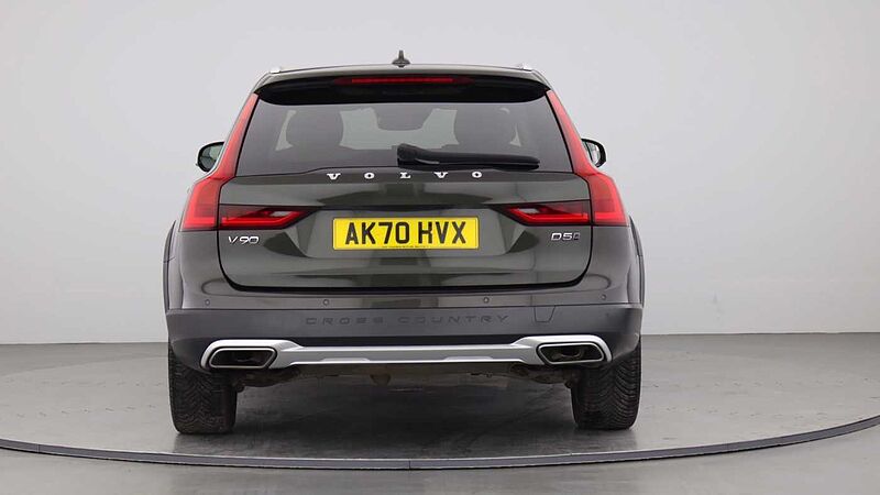 Volvo V90 Cross Country D5 AWD Plus Auto (Heated Blond Seats, Family Pack)