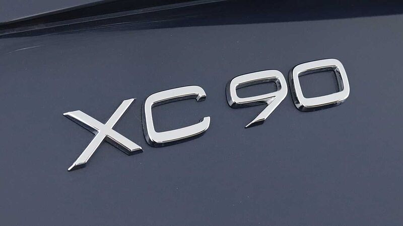 Volvo XC90 T8 PHEV AWD Ultra Dark (Seat Massage, 22' Alloys, Sunroof, Pilot Assist)