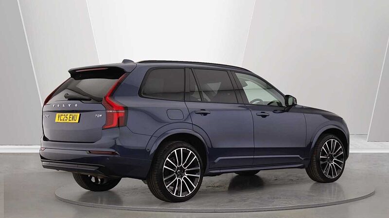 Volvo XC90 T8 PHEV AWD Ultra Dark (Seat Massage, 22' Alloys, Sunroof, Pilot Assist)