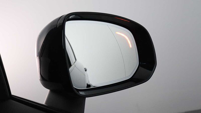 Volvo XC90 T8 PHEV AWD Ultra Dark (Seat Massage, 22' Alloys, Sunroof, Pilot Assist)