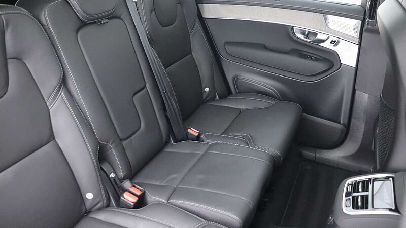 Volvo XC90 T8 PHEV AWD Ultra Dark (Seat Massage, 22' Alloys, Sunroof, Pilot Assist)
