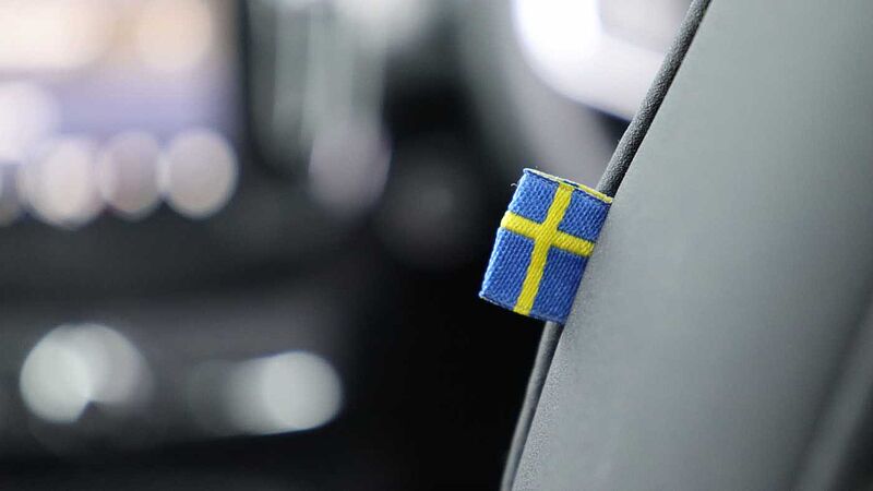 Volvo XC40 B3 (P) Black Edition Ultra (Sunroof, Pilot Assist, BLIS, Heated Seats)