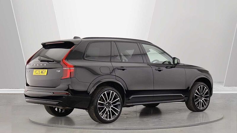 Volvo XC90 T8 PHEV AWD Ultra Dark (Sunroof, Seat Massage, 22' Alloys, Pilot Assist)
