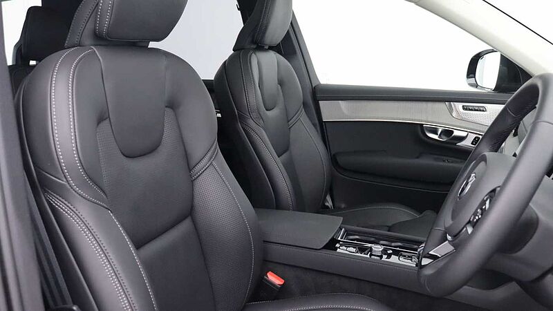 Volvo XC90 T8 PHEV AWD Ultra Dark (Sunroof, Seat Massage, 22' Alloys, Pilot Assist)