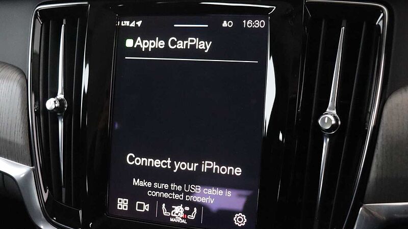 Volvo V90 Cross Country B5 (P) AWD (Rear Camera, Heated Seats, Pilot Assist, BLIS)