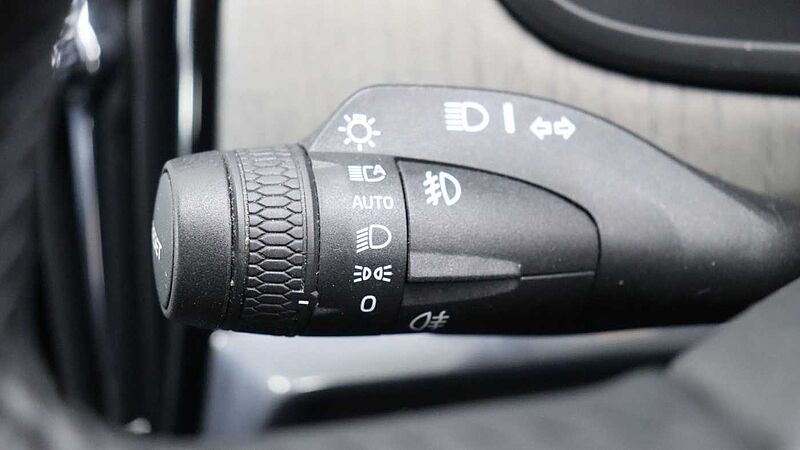 Volvo V90 Cross Country B5 (P) AWD (Rear Camera, Heated Seats, Pilot Assist, BLIS)