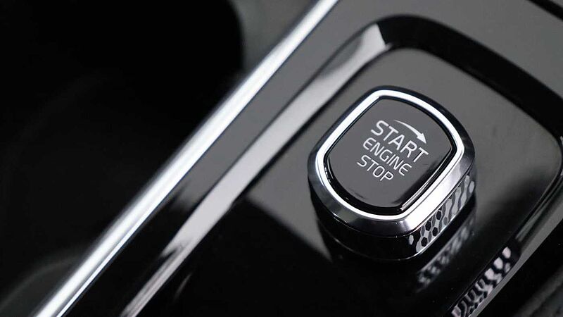 Volvo V90 Cross Country B5 (P) AWD (Rear Camera, Heated Seats, Pilot Assist, BLIS)