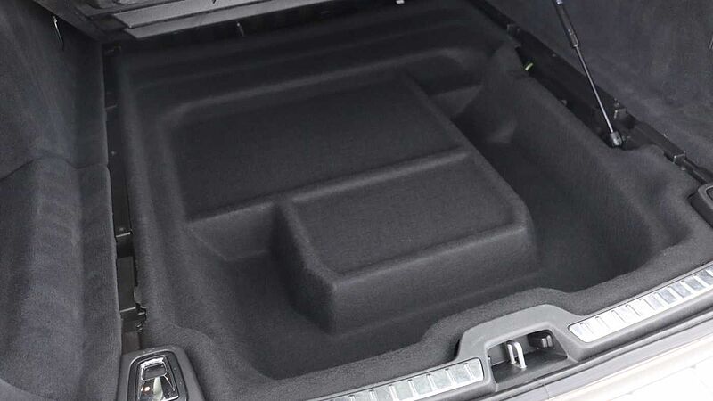 Volvo V90 Cross Country B5 (P) AWD (Rear Camera, Heated Seats, Pilot Assist, BLIS)