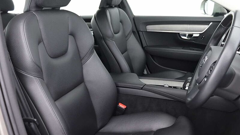 Volvo V90 Cross Country B5 (P) AWD (Rear Camera, Heated Seats, Pilot Assist, BLIS)