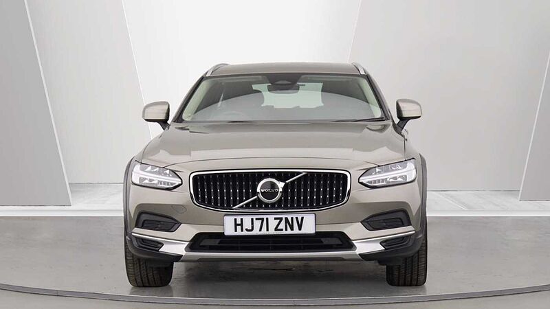 Volvo V90 Cross Country B5 (P) AWD (Rear Camera, Heated Seats, Pilot Assist, BLIS)