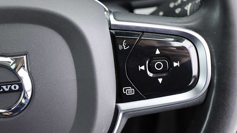 Volvo V90 Cross Country B5 (P) AWD Ultimate (Sunroof, Bowers & Wilkins Audio, 360 Camera)