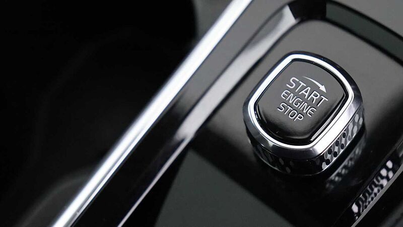 Volvo V90 Cross Country B5 (P) AWD Ultimate (Sunroof, Bowers & Wilkins Audio, 360 Camera)